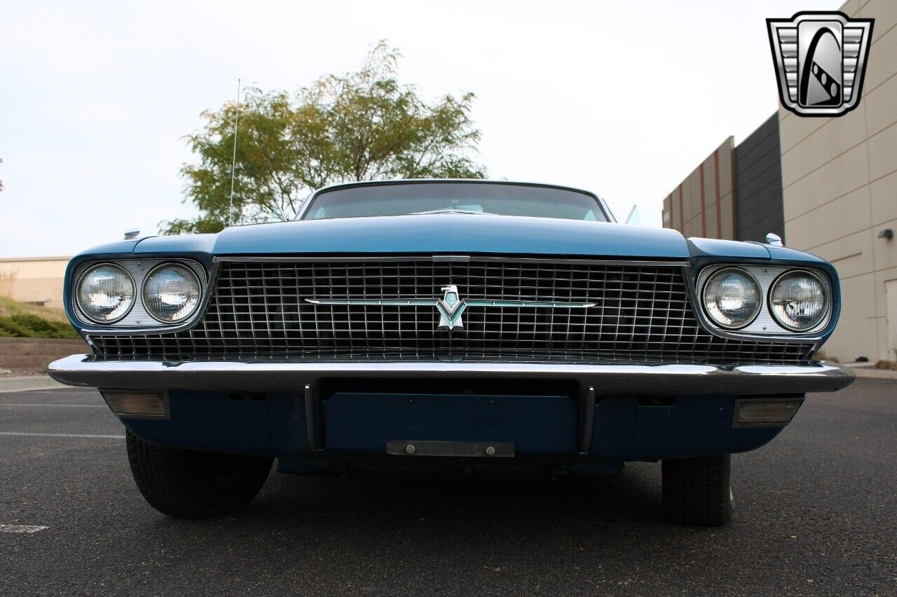 Ford-Thunderbird-Coupe-1966-Blue-Blue-33235-9