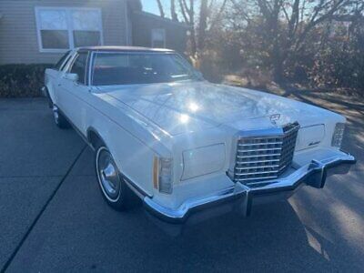 Ford-Thunderbird-Coupe-1977-White-Burgundy-76814-1