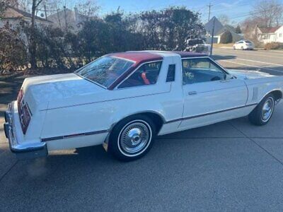 Ford-Thunderbird-Coupe-1977-White-Burgundy-76814-2