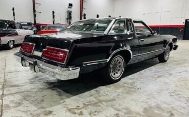 Ford-Thunderbird-Coupe-1979-Black-Tan-52304-5