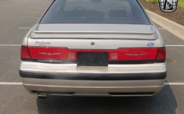 Ford-Thunderbird-Coupe-1989-Gray-Maroon-225028-4