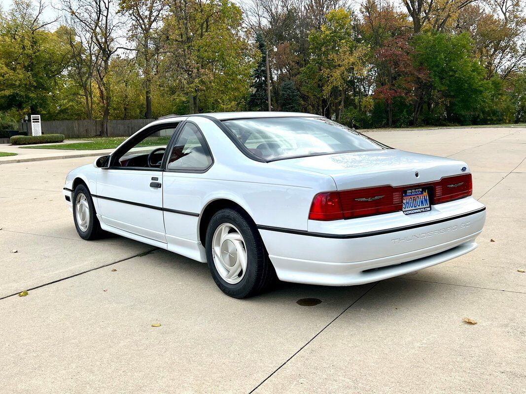 Ford-Thunderbird-Coupe-1991-White-Red-94951-7