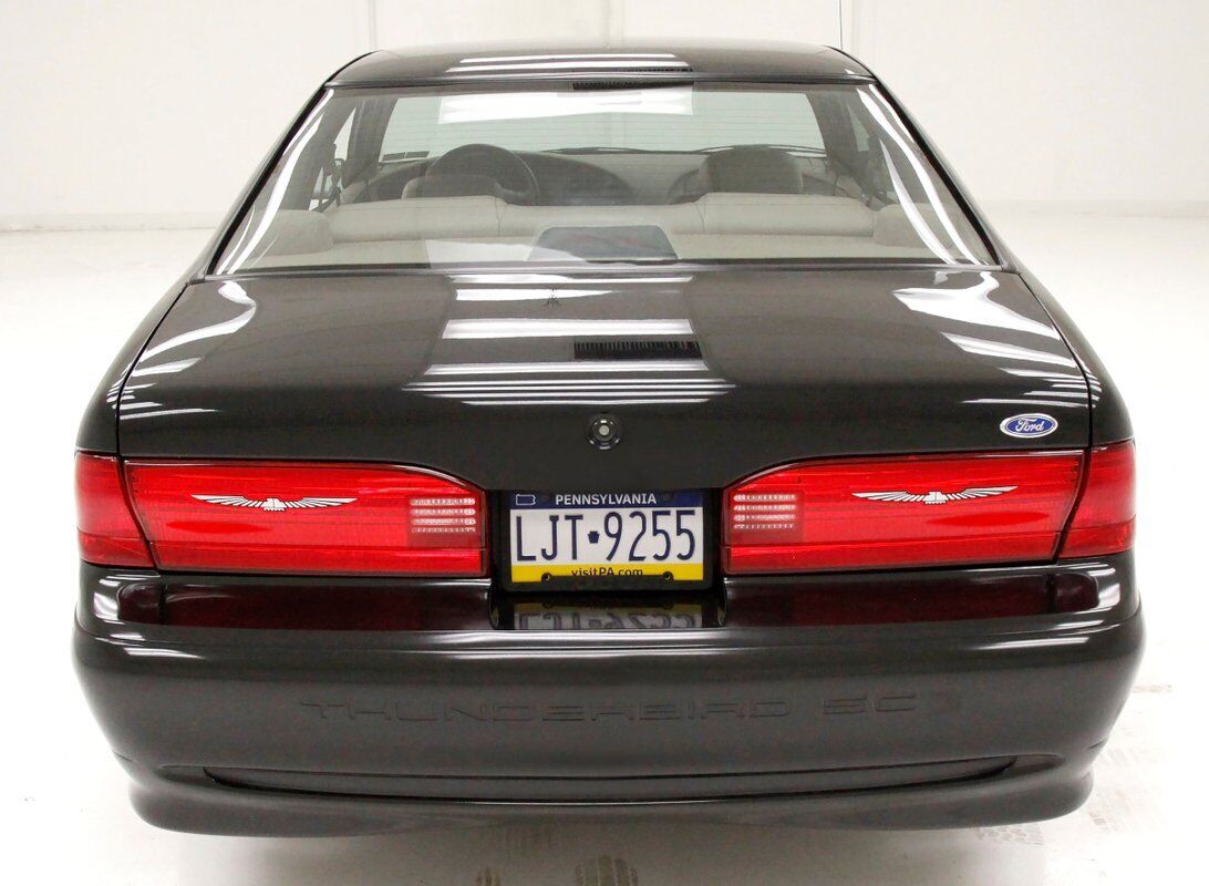 Ford-Thunderbird-Coupe-1995-Black-Mocha-56327-3