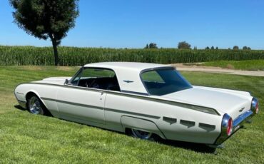 Ford-Thunderbird-coupe-1962-white-117916-1