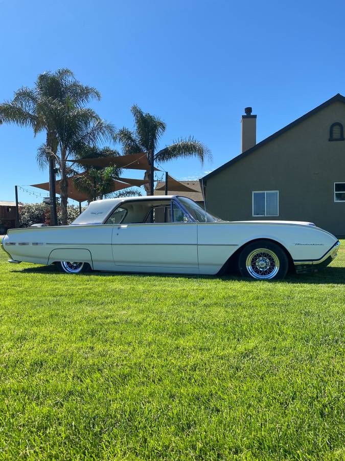 Ford-Thunderbird-coupe-1962-white-117916-5