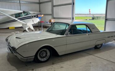 Ford-Thunderbird-coupe-1962-white-117916-8