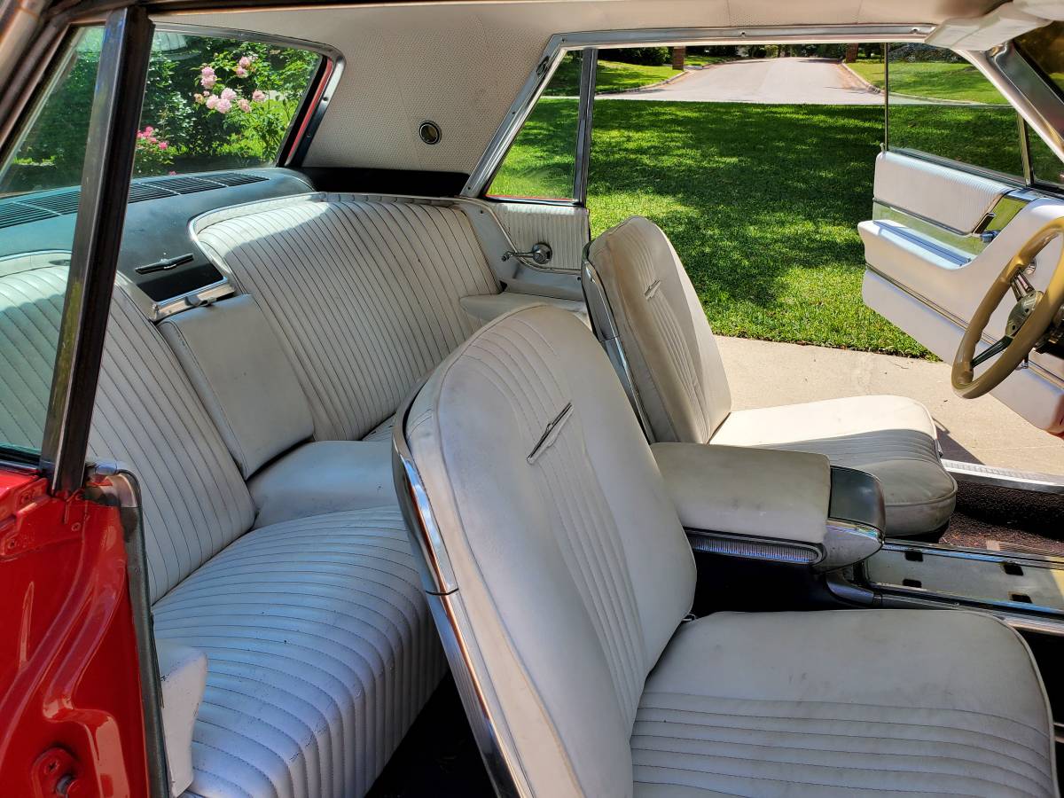 Ford-Thunderbird-coupe-1964-red-107826-10