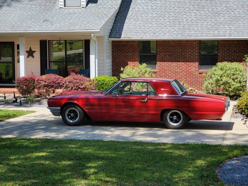 Ford-Thunderbird-coupe-1964-red-107826-14