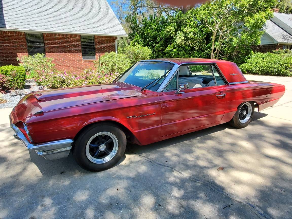 Ford-Thunderbird-coupe-1964-red-107826-16