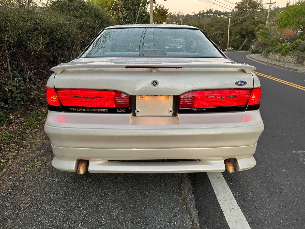 Ford-Thunderbird-lx-1995-white-67592-3