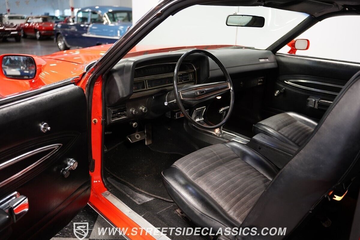 Ford-Torino-1970-Red-Black-56821-4