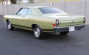 Ford-Torino-Coupe-1968-Gold-Black-98914-4