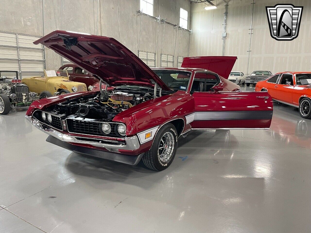 Ford-Torino-Coupe-1971-Maroon-Black-40644-6