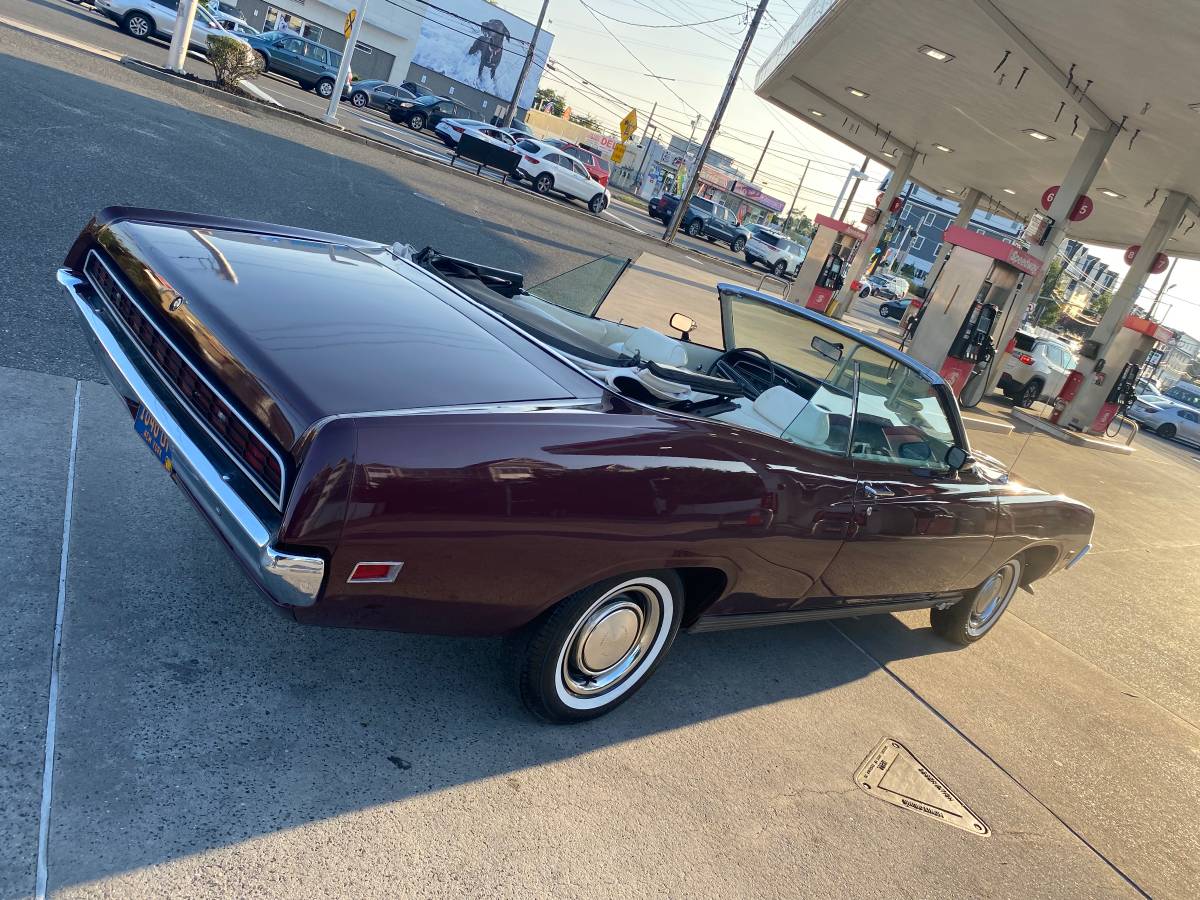 Ford-Torino-gt-convertible-1971-purple-114263-3