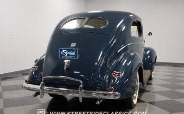 Ford-Tudor-Coupe-1940-Blue-Beige-0-11