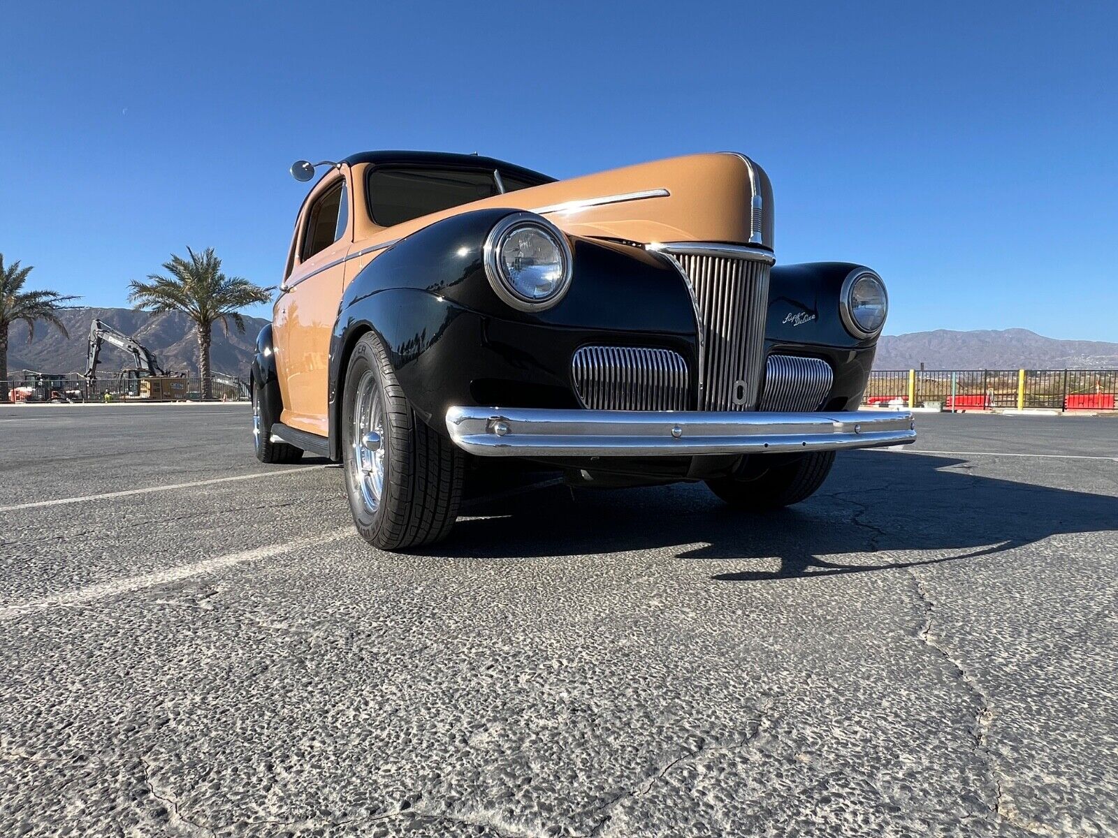 Ford-V-8-Berline-1941-BlackTan-Cream-805-8