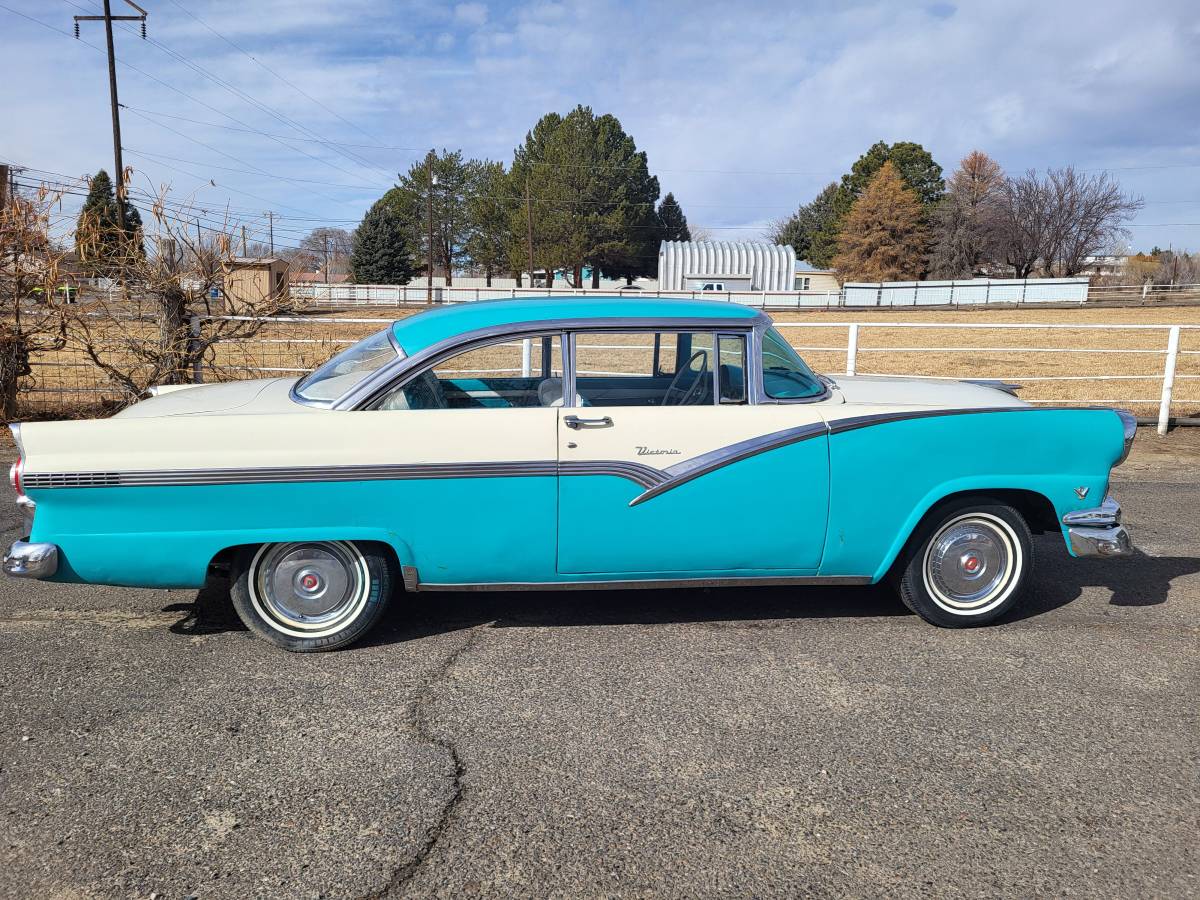 Ford-Victoria-1956-blue-116838-2