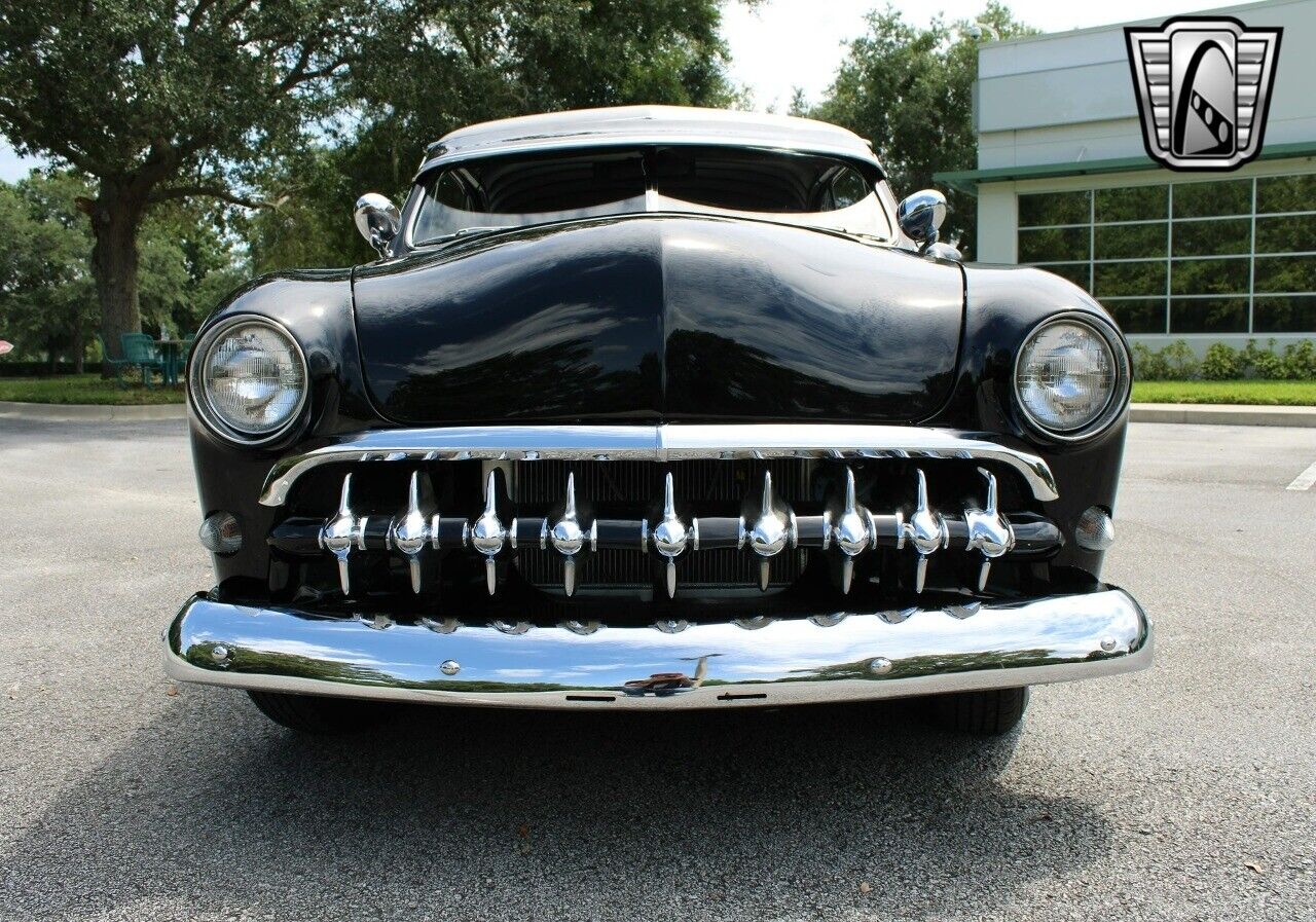 Ford-Victoria-Coupe-1951-Black-Black-62114-10