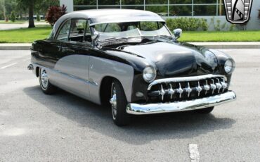 Ford-Victoria-Coupe-1951-Black-Black-62114-3