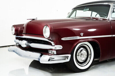 Ford-Victoria-Coupe-1953-Burgundy-Black-2483-5