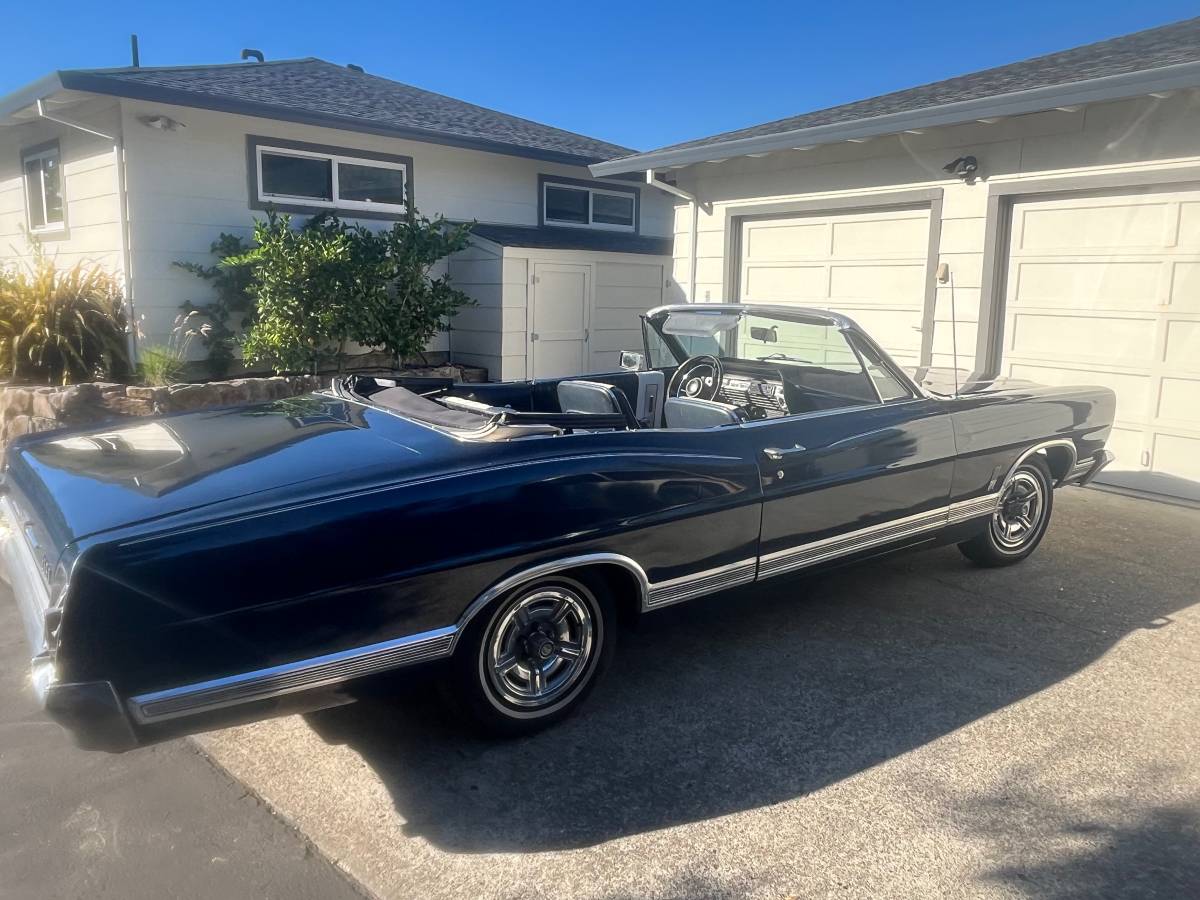 Ford-Xl-convertible-1967-blue-199558-5