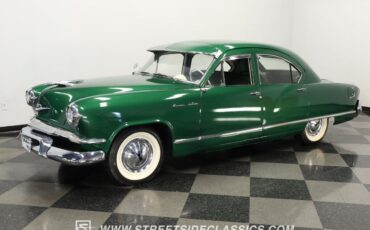 Frazer-Deluxe-Berline-1953-Green-Green-147768-5