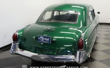 Frazer-Deluxe-Berline-1953-Green-Green-147768-9