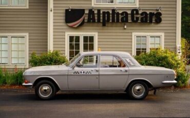 GAZ-Volga-GAZ-M24-Berline-1976-Gray-Red-95484-3