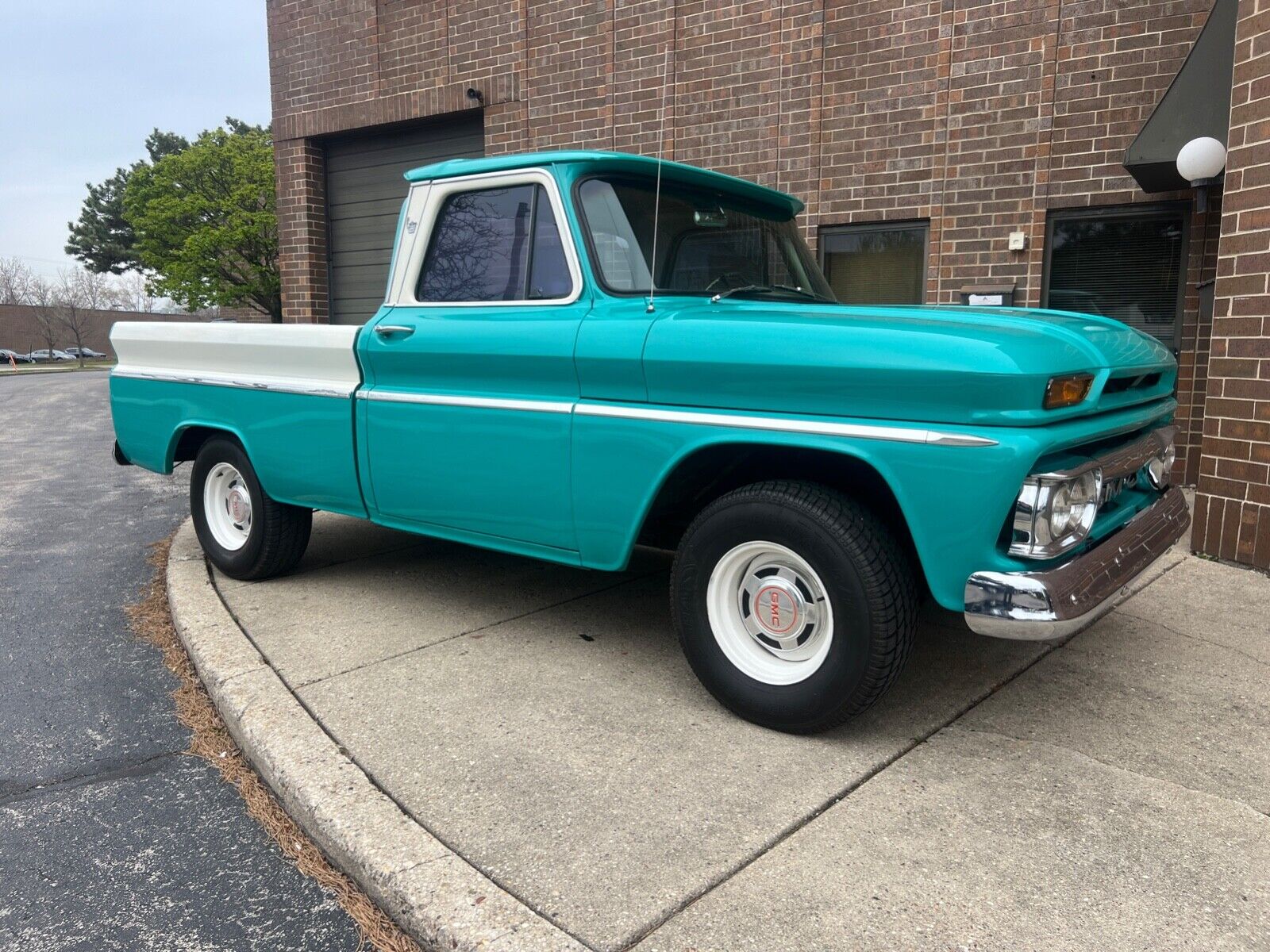 GMC-1000-1965-Turquoise-Champagne-78237-9