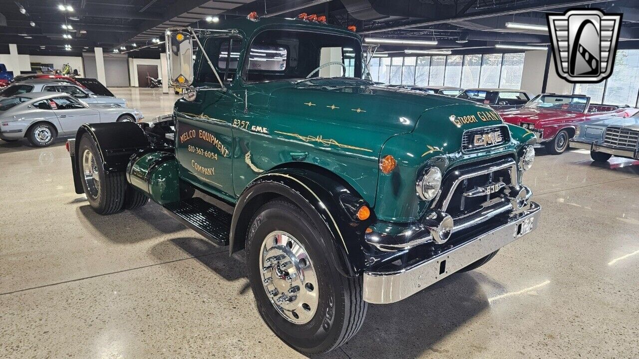 GMC-630-Cabriolet-1957-Green-Black-142018-5