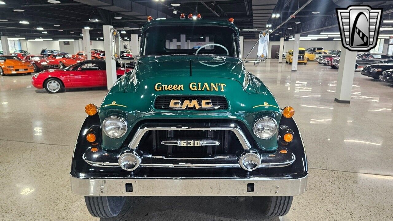 GMC-630-Cabriolet-1957-Green-Black-142018-6