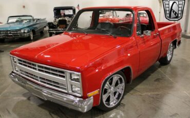 GMC-C-K-Pickup-1986-Red-Black-49729-3