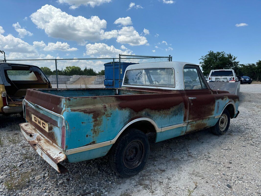 GMC-C10-1967-Turquoise-Silver-99999-3