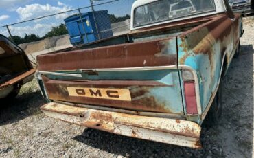 GMC-C10-1967-Turquoise-Silver-99999-4