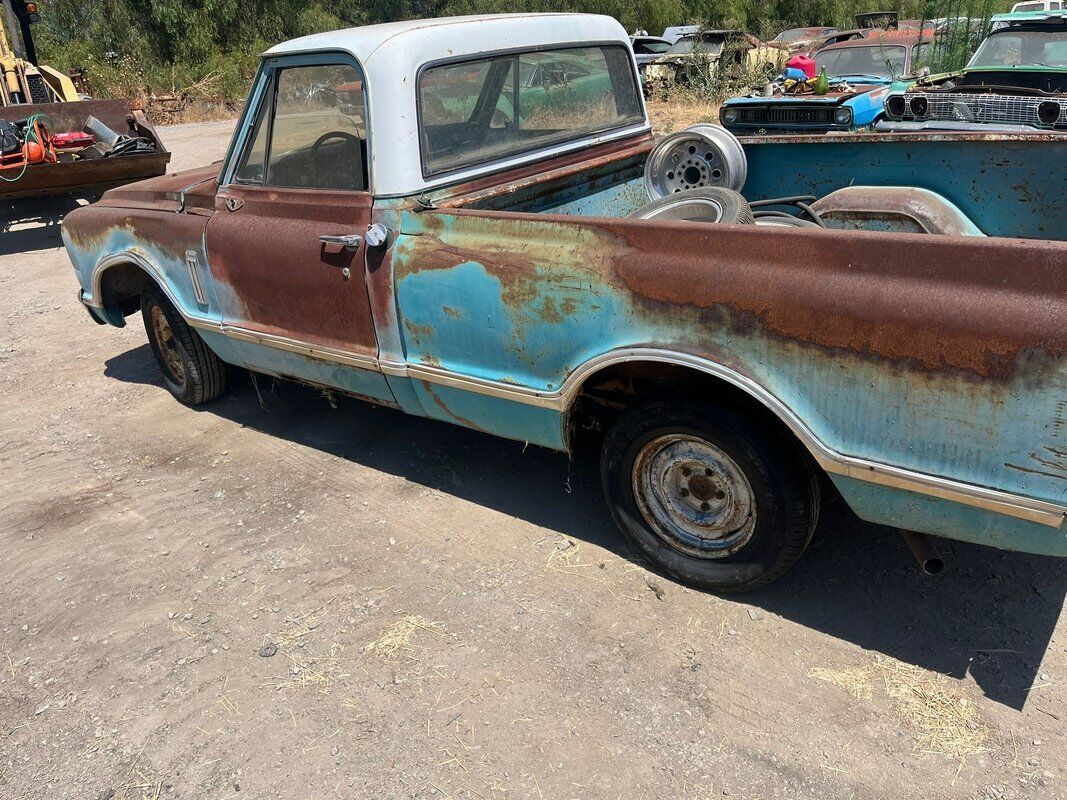 GMC-C10-1967-Turquoise-Silver-99999-8