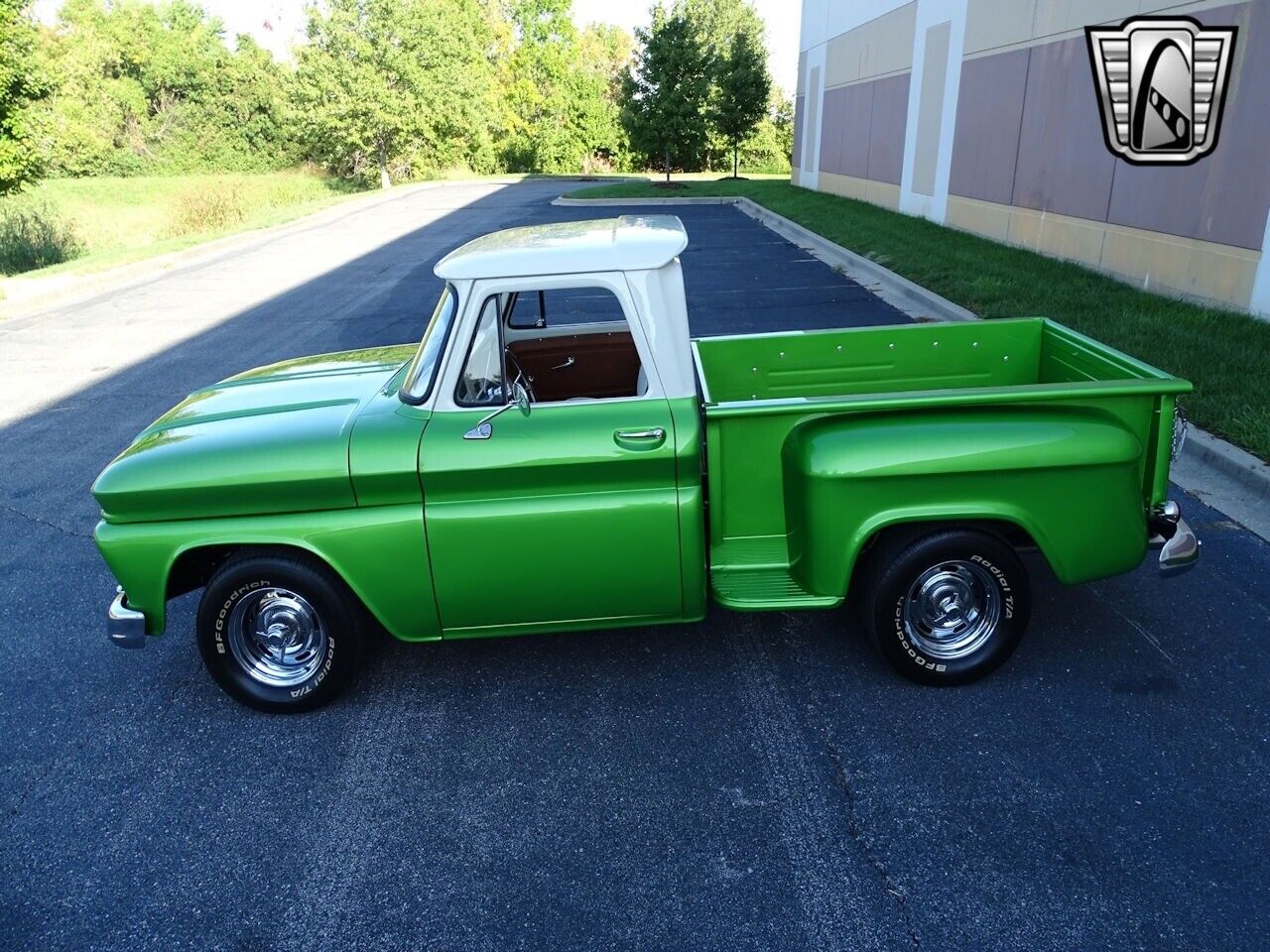 GMC-C10-Pickup-1966-Green-COOL-VANILLA-781-3