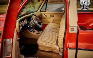 GMC-C1500-1977-Orange-Tan-4307-10