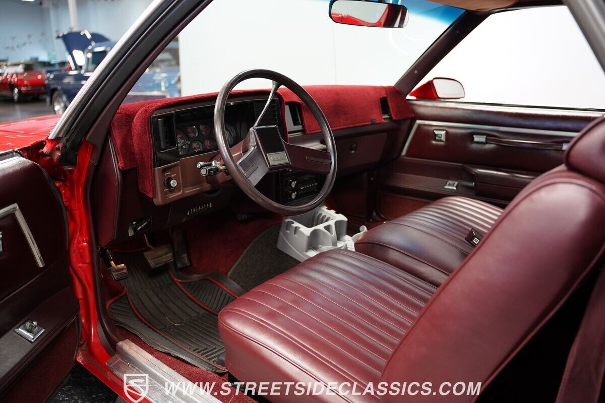 GMC-Caballero-Pickup-1986-Red-Maroon-29211-4