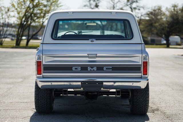 GMC-Jimmy-SUV-1971-Silver-Black-1790-18