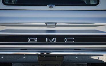 GMC-Jimmy-SUV-1971-Silver-Black-1790-28