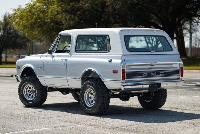 GMC-Jimmy-SUV-1971-Silver-Black-1790-7