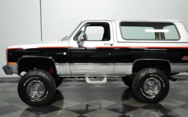 GMC-Jimmy-SUV-1985-Silver-Black-5704-2