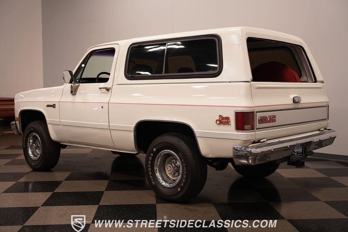 GMC-Jimmy-SUV-1986-White-Burgundy-141794-11