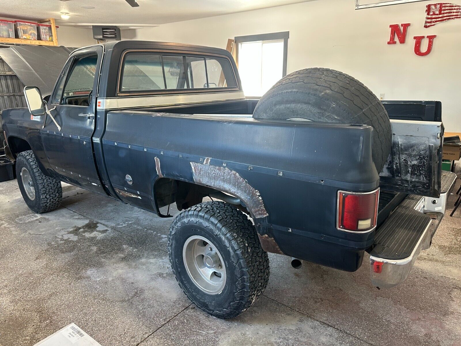 GMC-K10-Pickup-1974-Black-Gray-5663-2