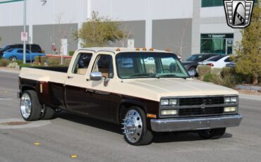 GMC-R-Conventional-1989-Red-Tan-44239-11