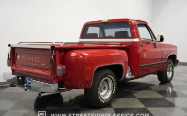 GMC-R1500-Pickup-1987-Red-Red-154924-11