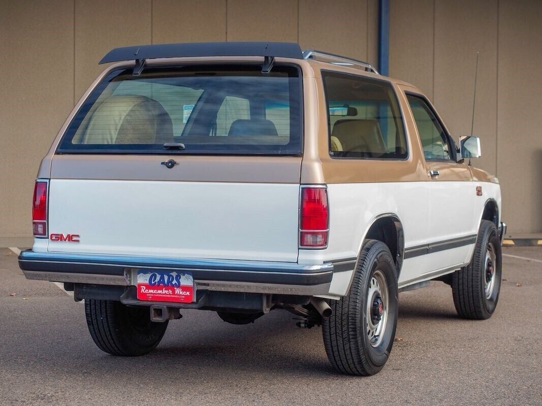 GMC-S-15-Jimmy-1986-Beige-Beige-191887-8