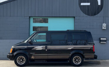 GMC-Safari-Van-1994-Black-Tan-78151-1