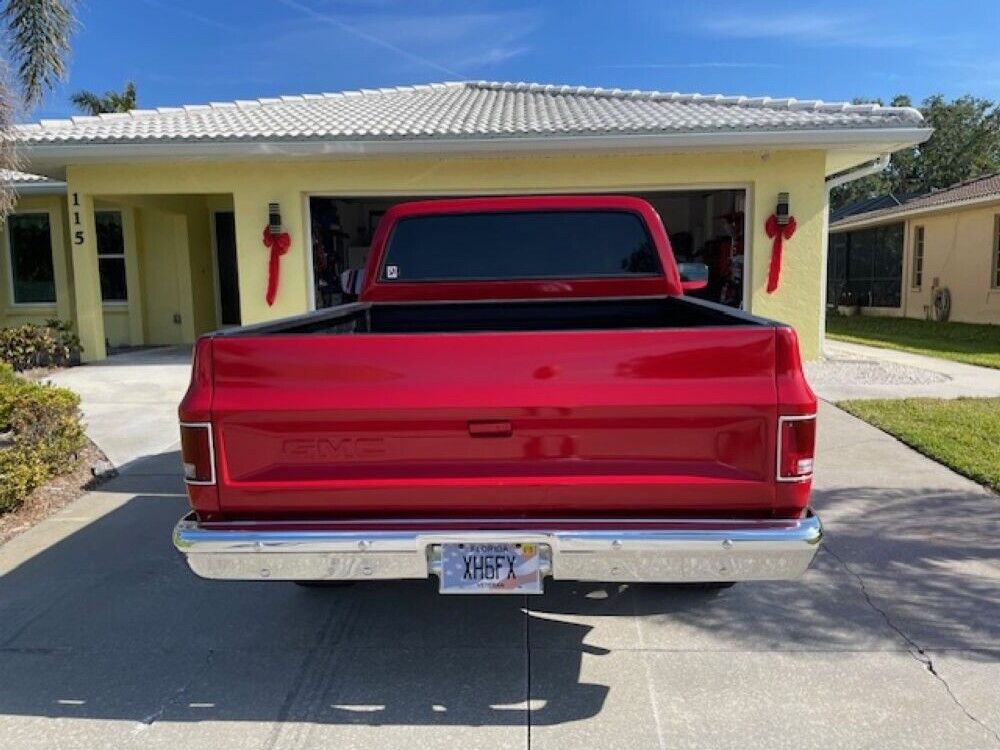 GMC-Sierra-1500-1987-Red-Black-4123-7