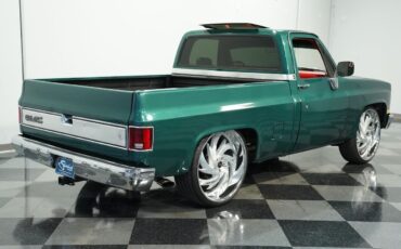 GMC-Sierra-1500-Pickup-1981-Green-Red-3446-11